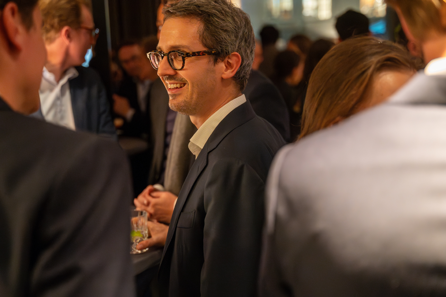 d852-124-25-Verbessert-RR